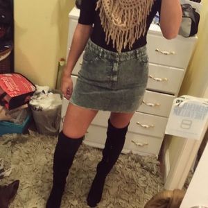 American Eagle Outfitters Skirts - Green Skirt American Eagle Outfitters Skirts - Green Skirt